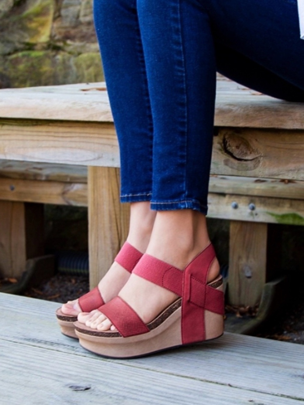 OTBT Women's Red Bushnell Wedge Sandals with Elastic Strap Size 8 NIB